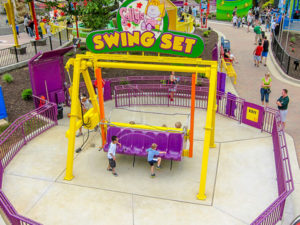 Happy Swing Park Ride